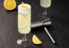 GIN FIZZ